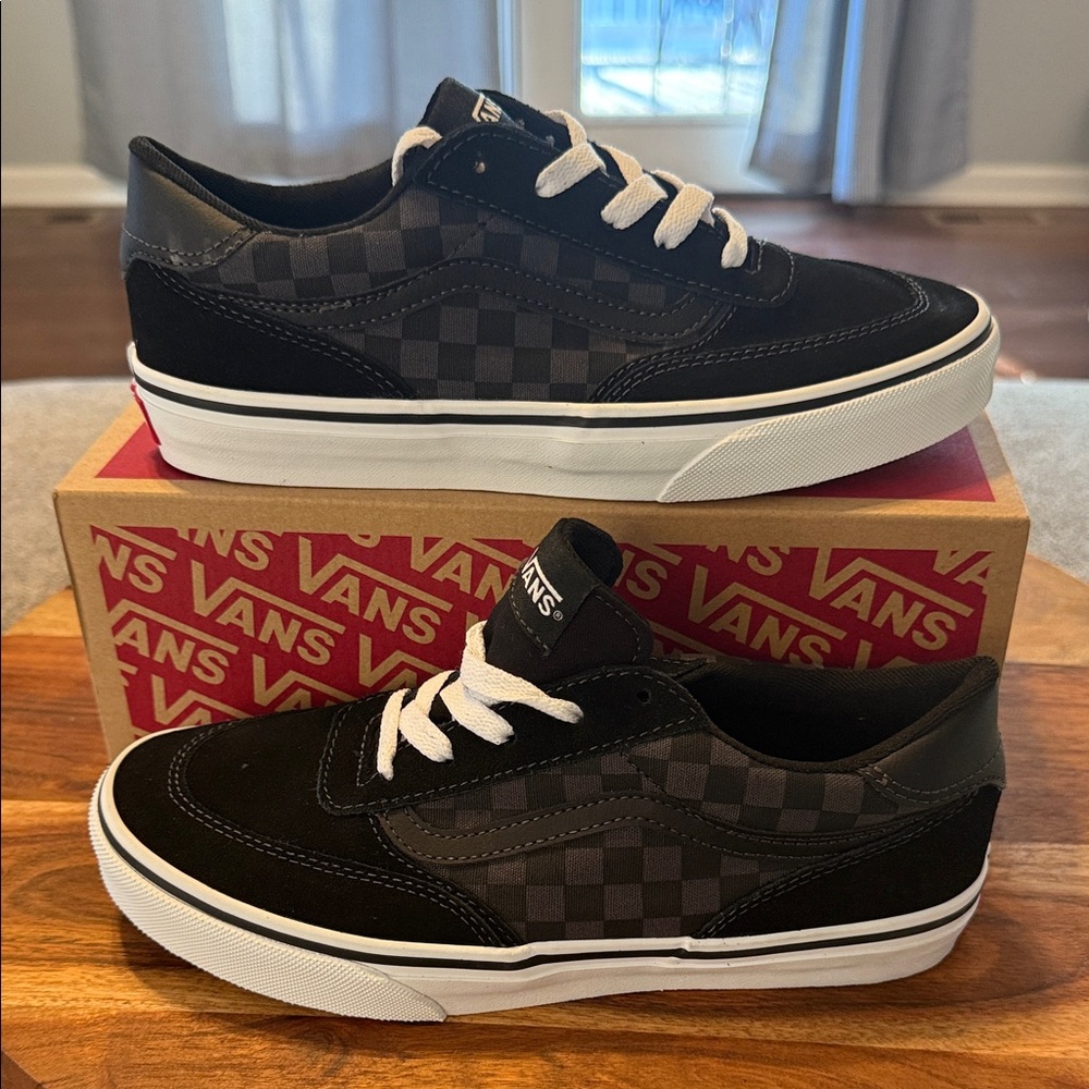 Vans Brooklyn Low Black Gray Checker Size 5Y/6.5W